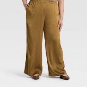 a new day Wide-Leg Pull-On Pants with elastic waist and pockets. Made with satin